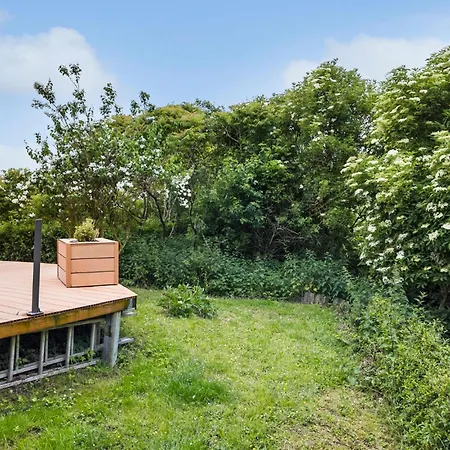 2 Bedroom Amazing In Dom wakacyjny