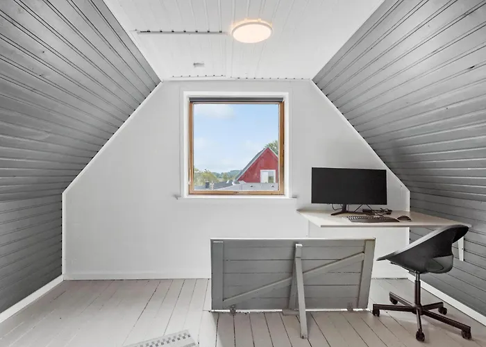 2 Bedroom Amazing In *